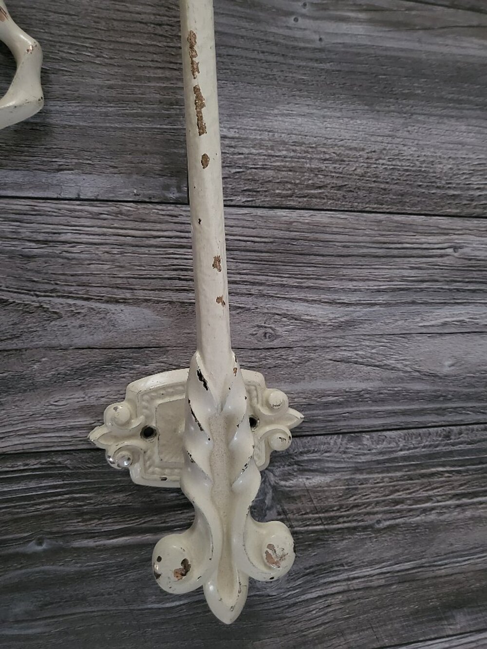 Vintage Amerock Bonaventure Gold Ivory Fleur De Lis Towel Bar & Ring Set 1960s - Picture 5 of 15